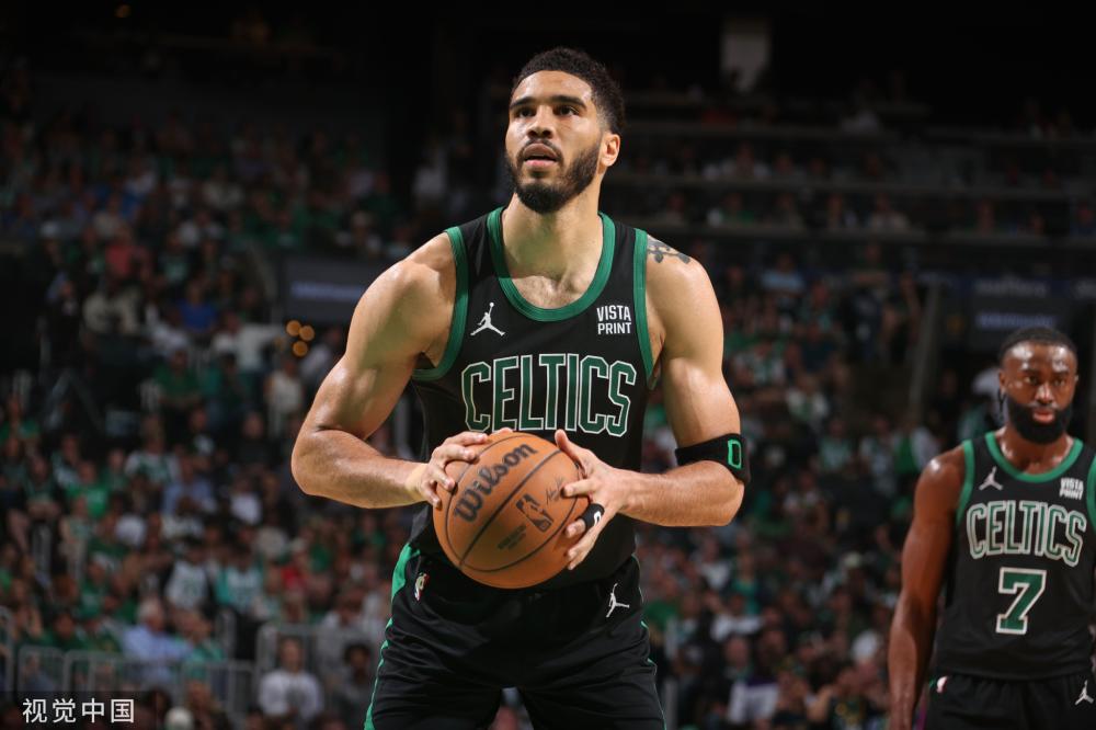 科莫勇夺胜 科莫勇夺胜